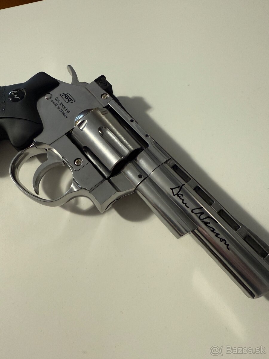 Airsoft Revolver Dan Wesson 4" Silver MB-S GNB CO2 6mm