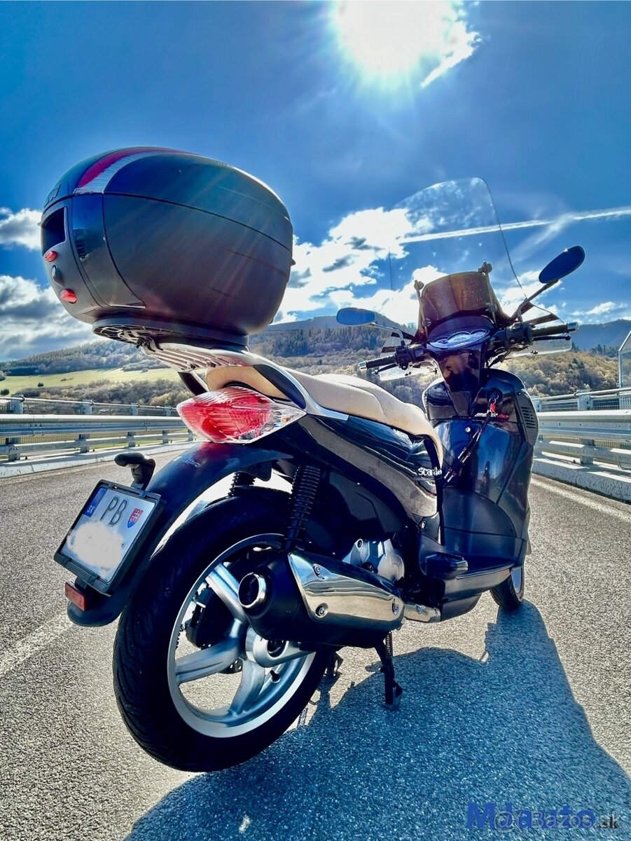 Aprilia Scarabeo 200i možná výmena za auto