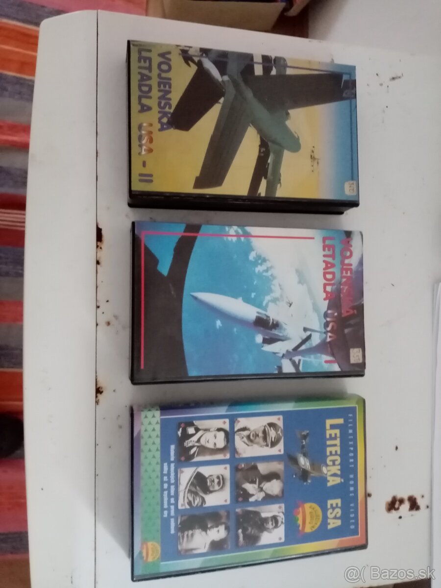 VHS videokazety