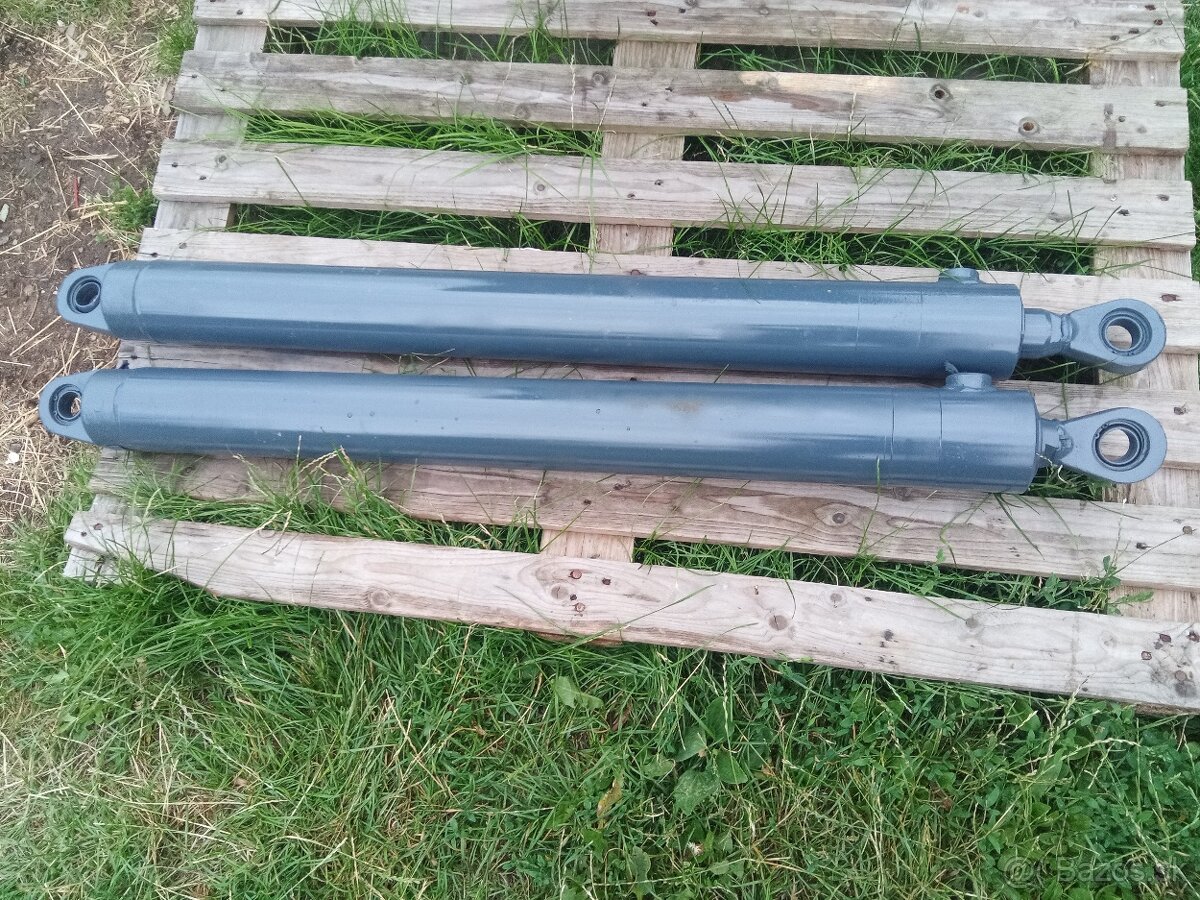 Hydraulický valec 1100mm.