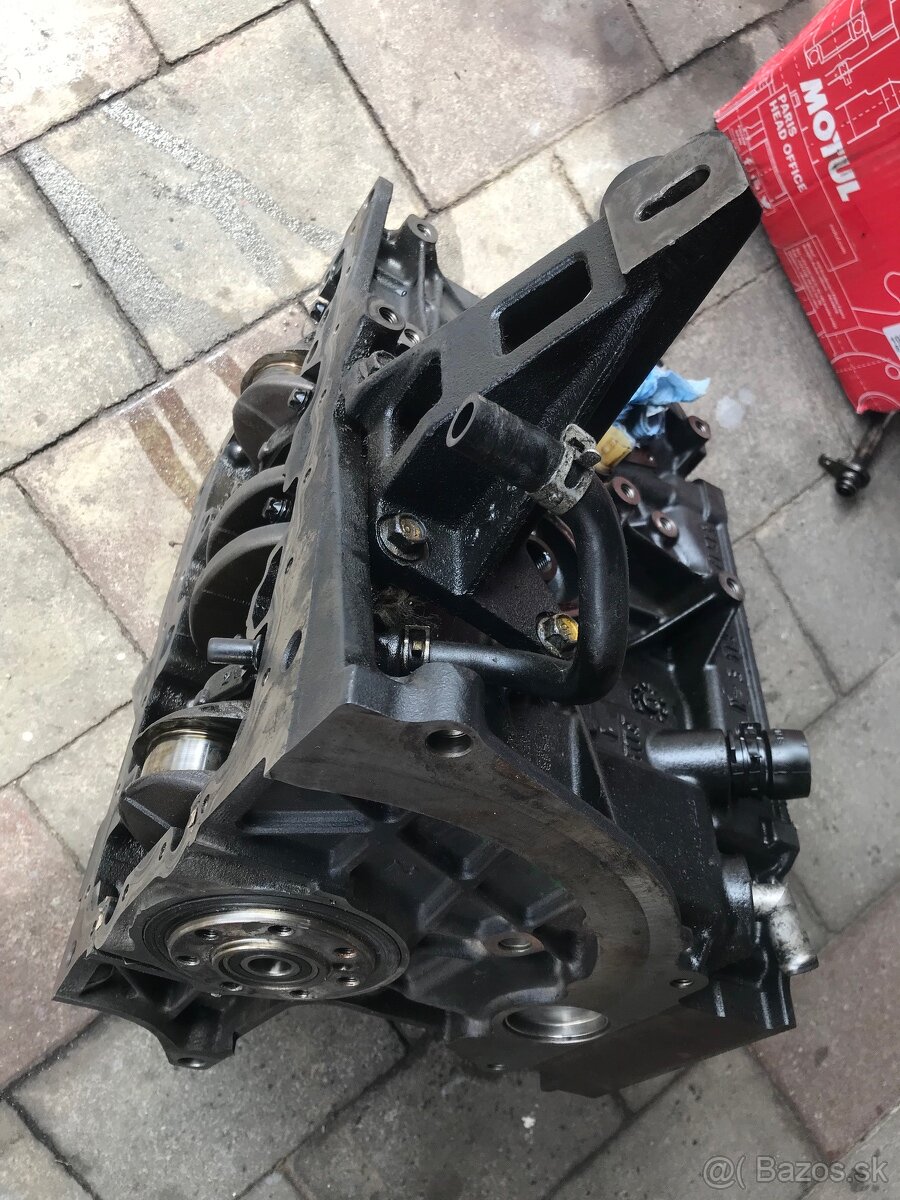Suzuki Grand Vitara 1,9 DDiS, rozpredám motor