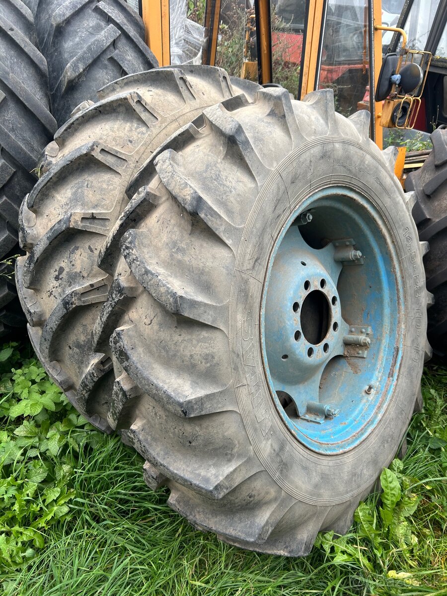 predám zadné kolesá R 28 30 32 34 na zetor major