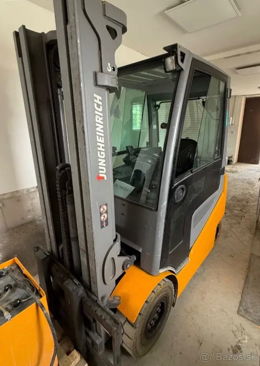 ✳️ Akce el. VZV Jungheinrich EFG 430 zdvih triplex 5m ✳️