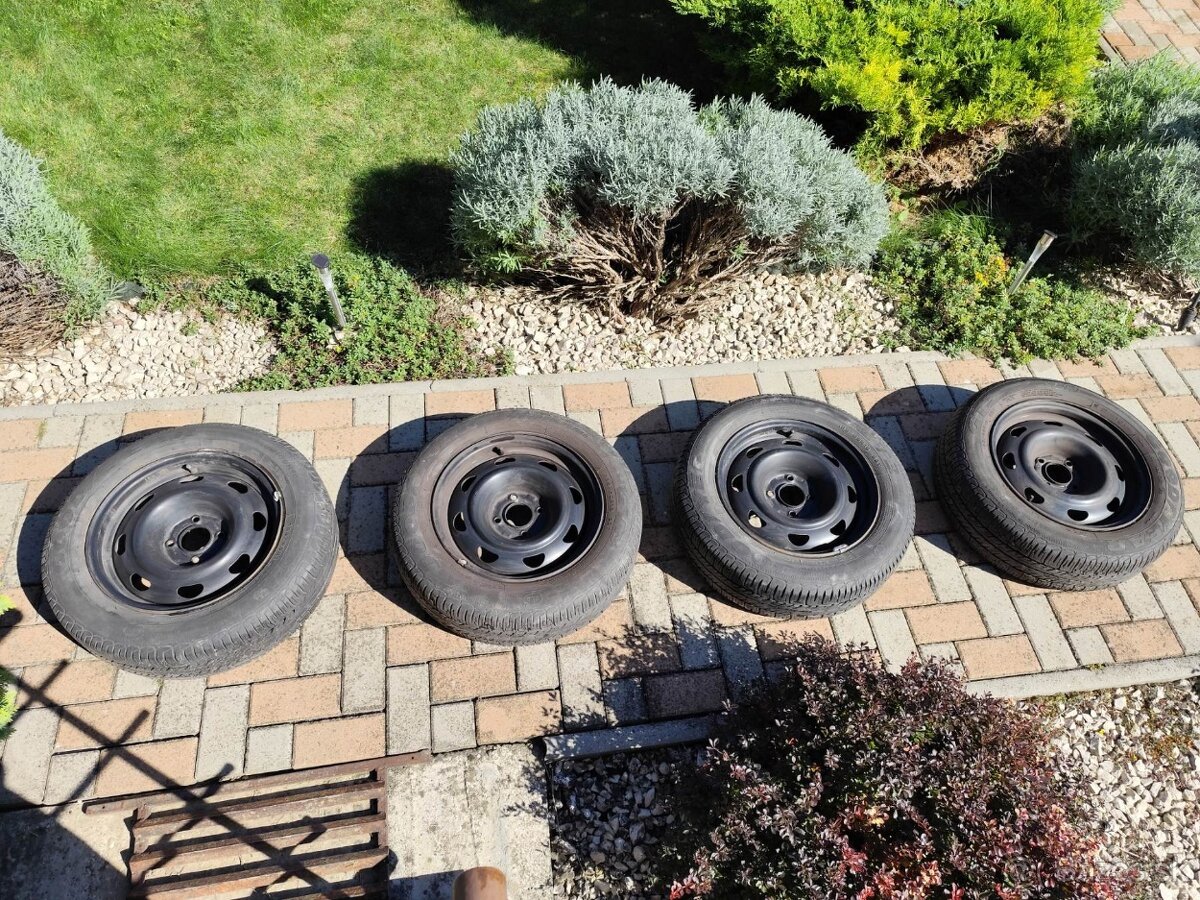 Rozmer: 6Jx15 H2 Rozteč: 4 x 108 Stredová diera: 65 mm ET: 1