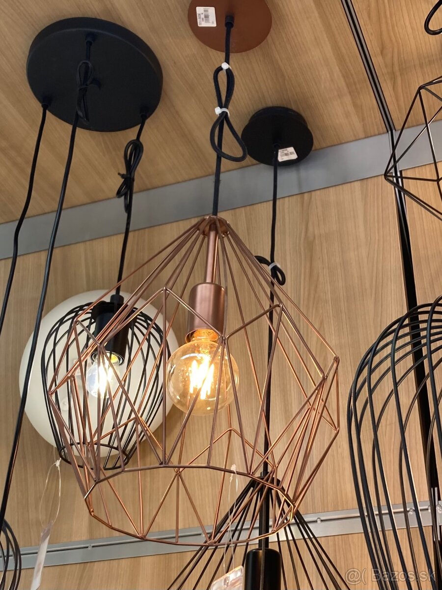 Stropna lampa, Luster