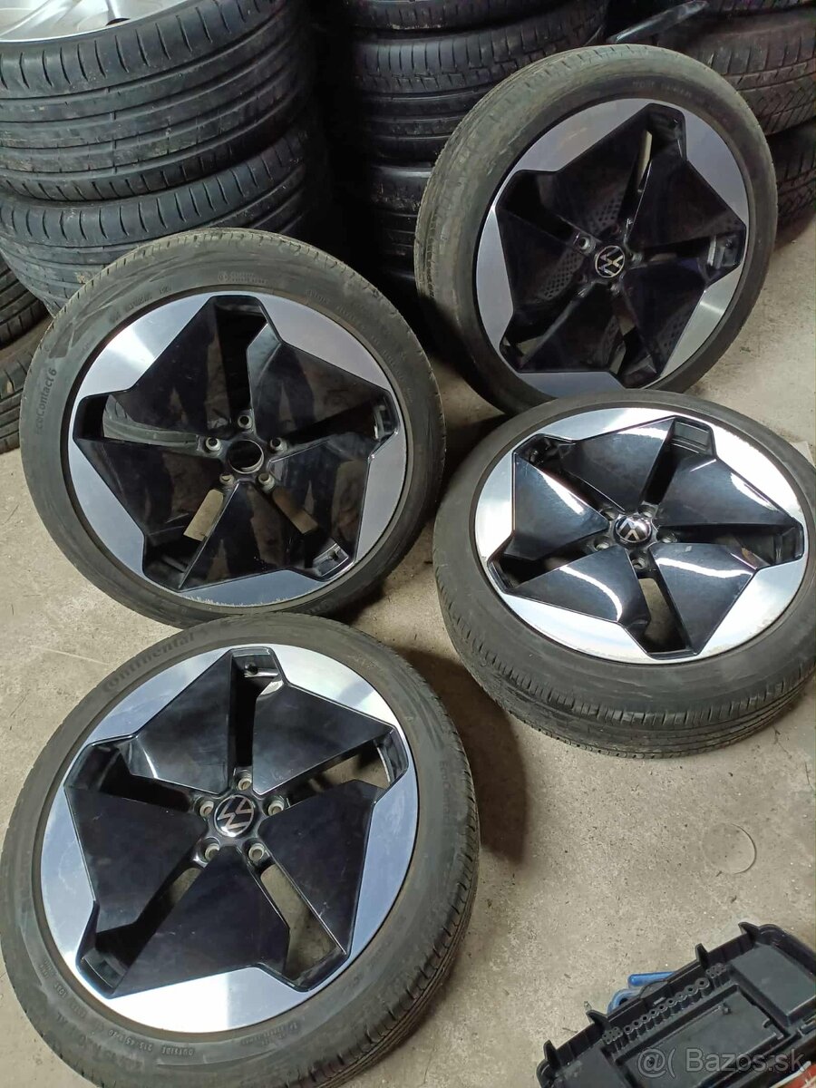 4ks alu disky VW 5x112 R20 pneu 6mm 215/45 r20