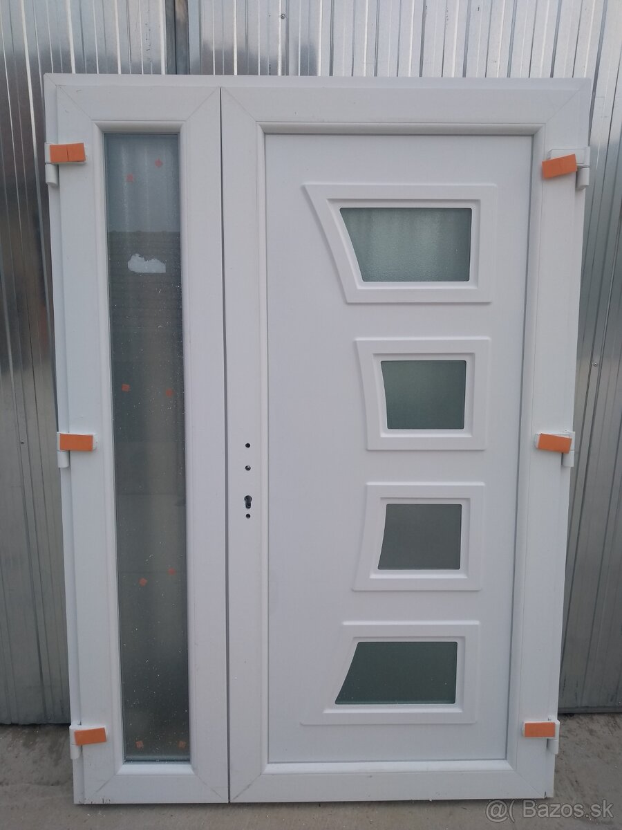 Vchodové dvere biele 140x200,150-160x208