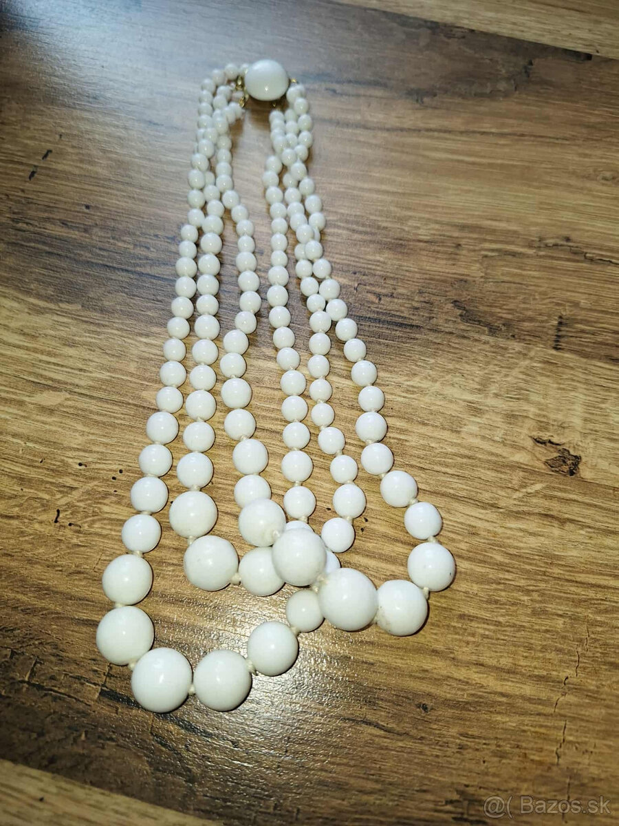 trojradový starý náhrdelník