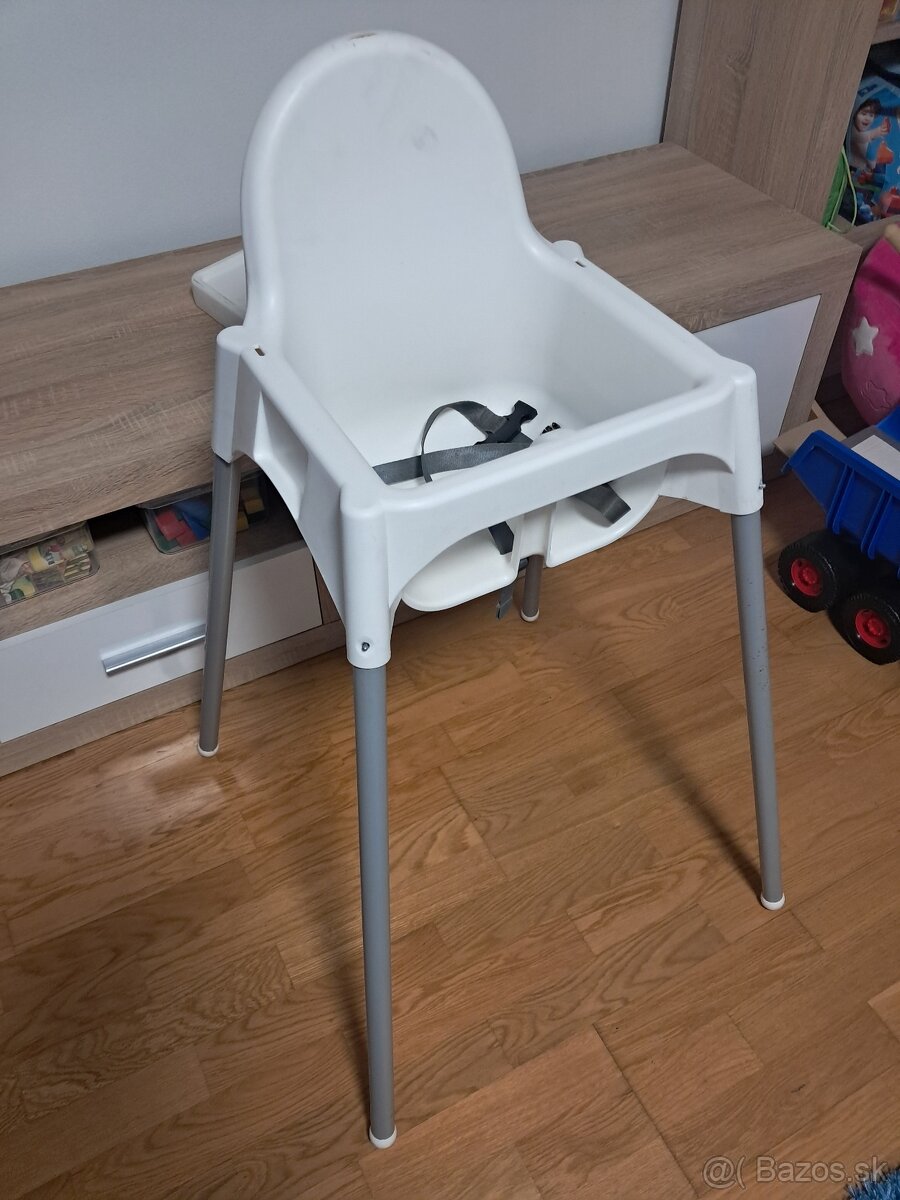 IKEA jedálenská stolička