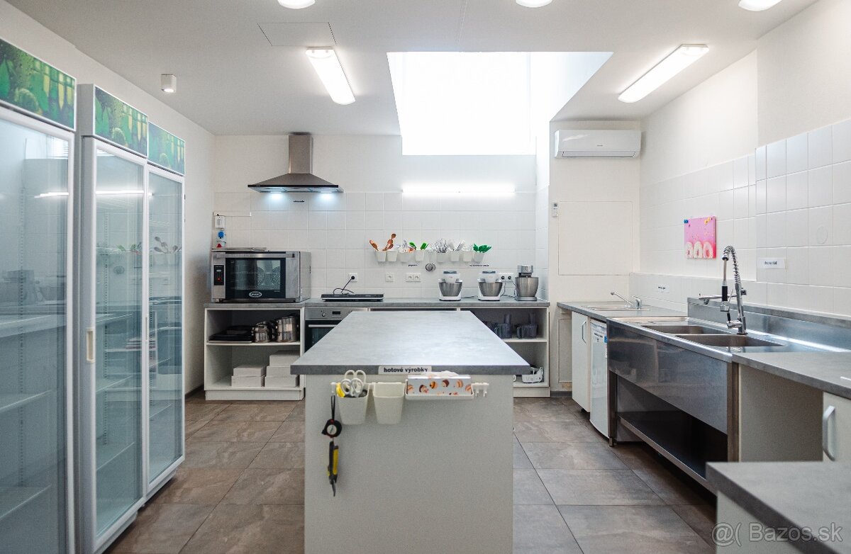 odpredaj gastro prevádzky s pokračovaním nájmu - Nitra