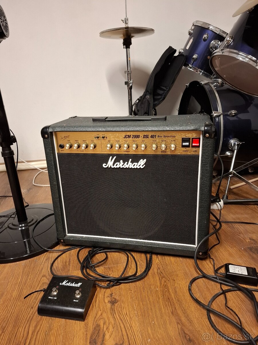 Marshall JCM 2000-DSL 401