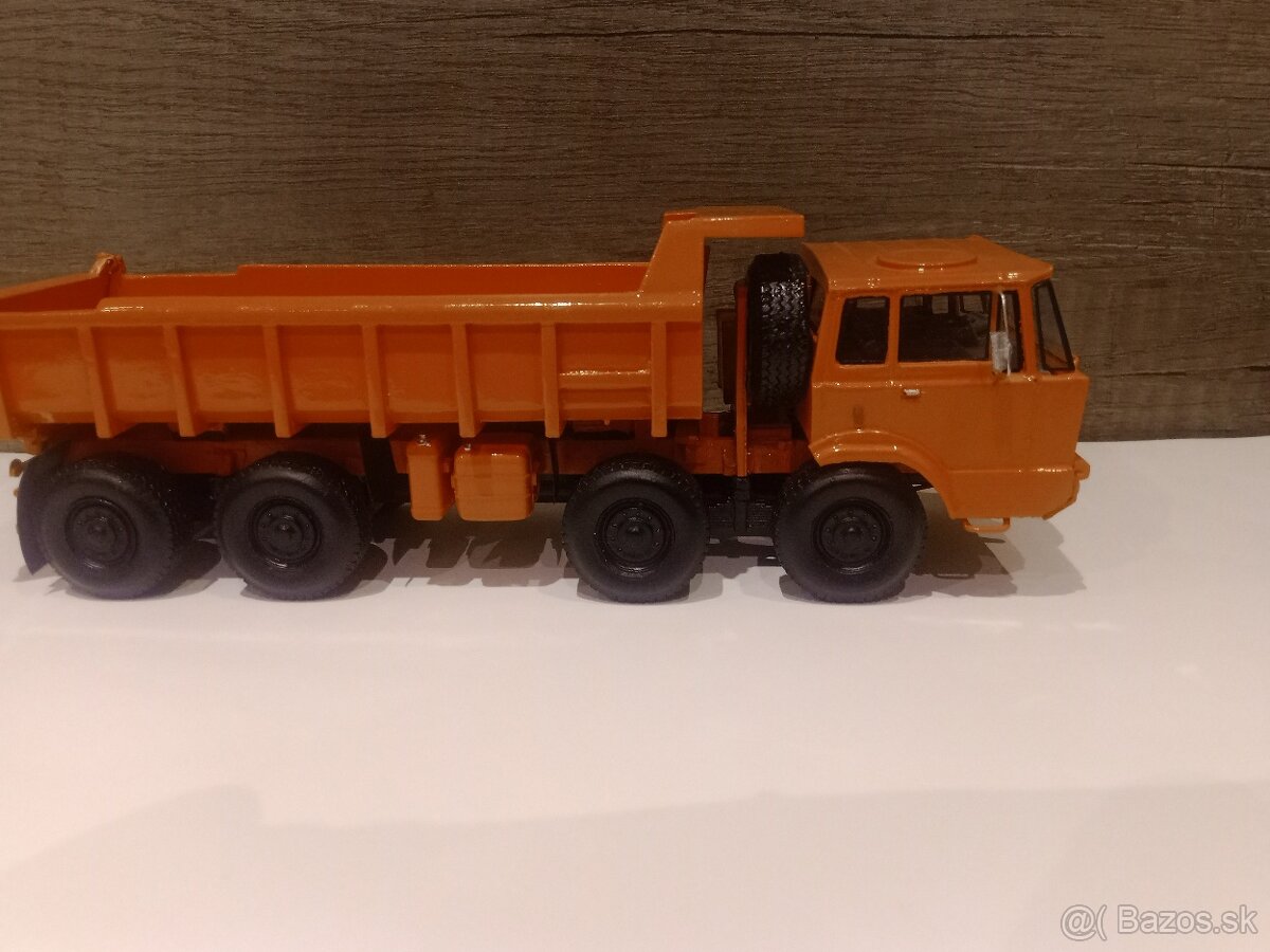 Tatra 813 8x8 S1. 1/43 1:43