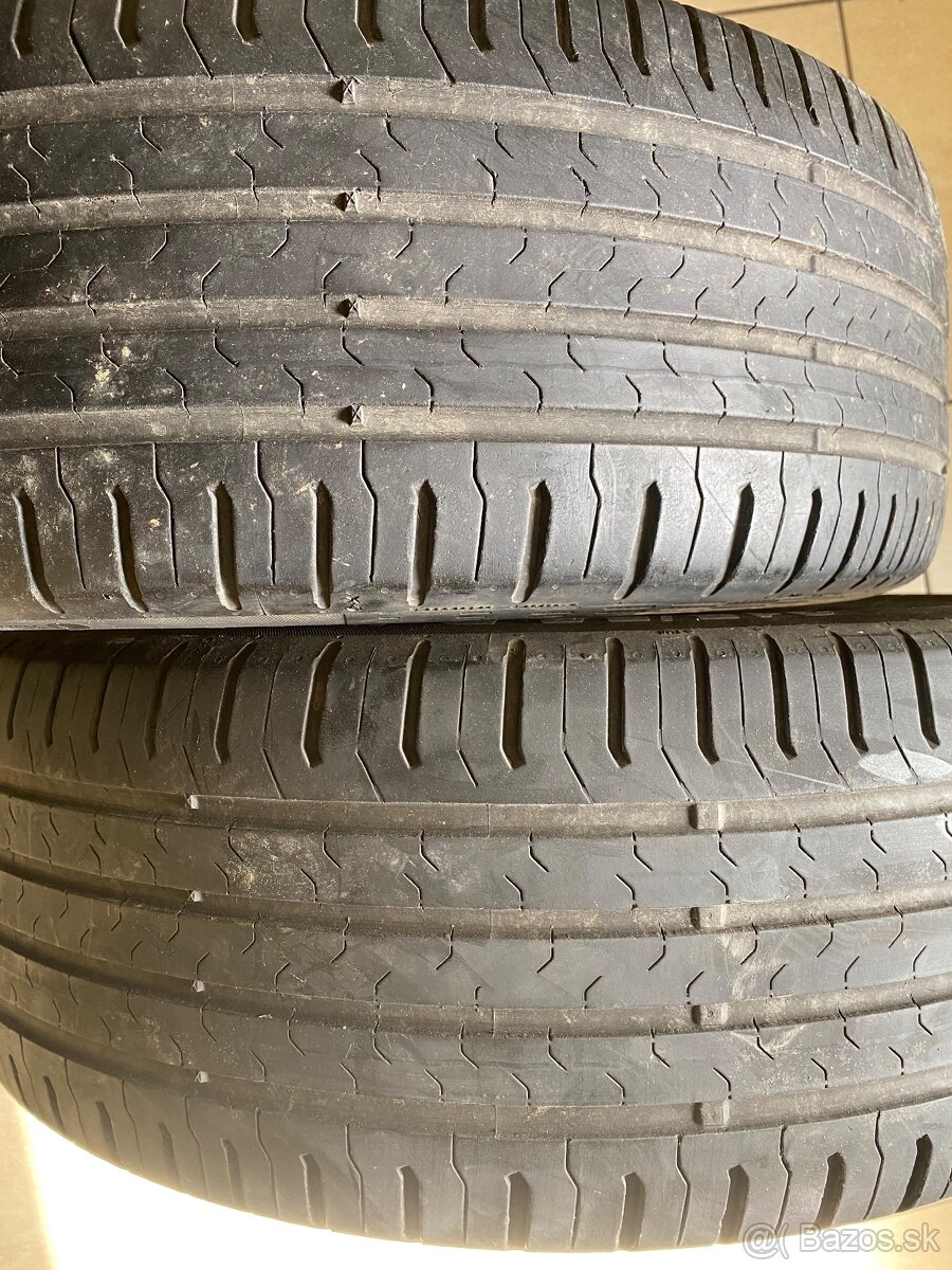 Predám letné Pneu 215 55 R17