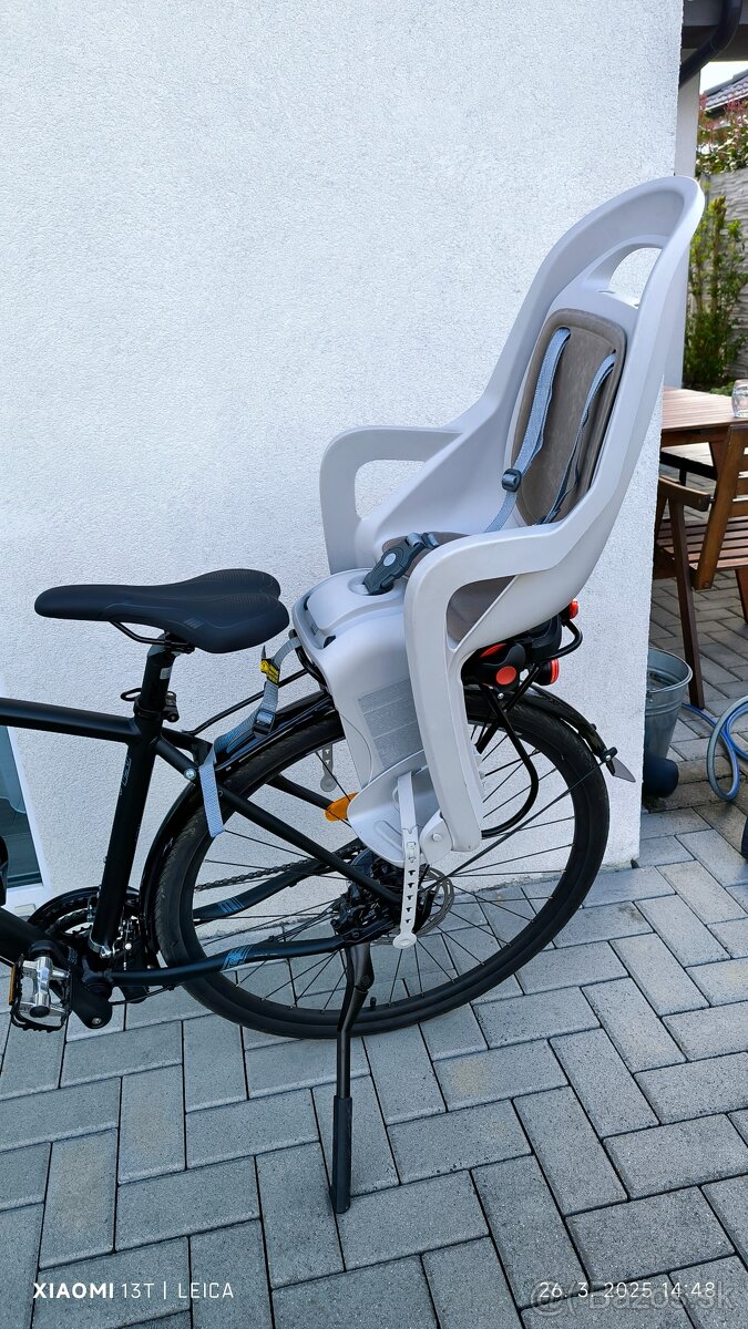 Predám Detskú sedačku s pripevnením na nosič bicykla