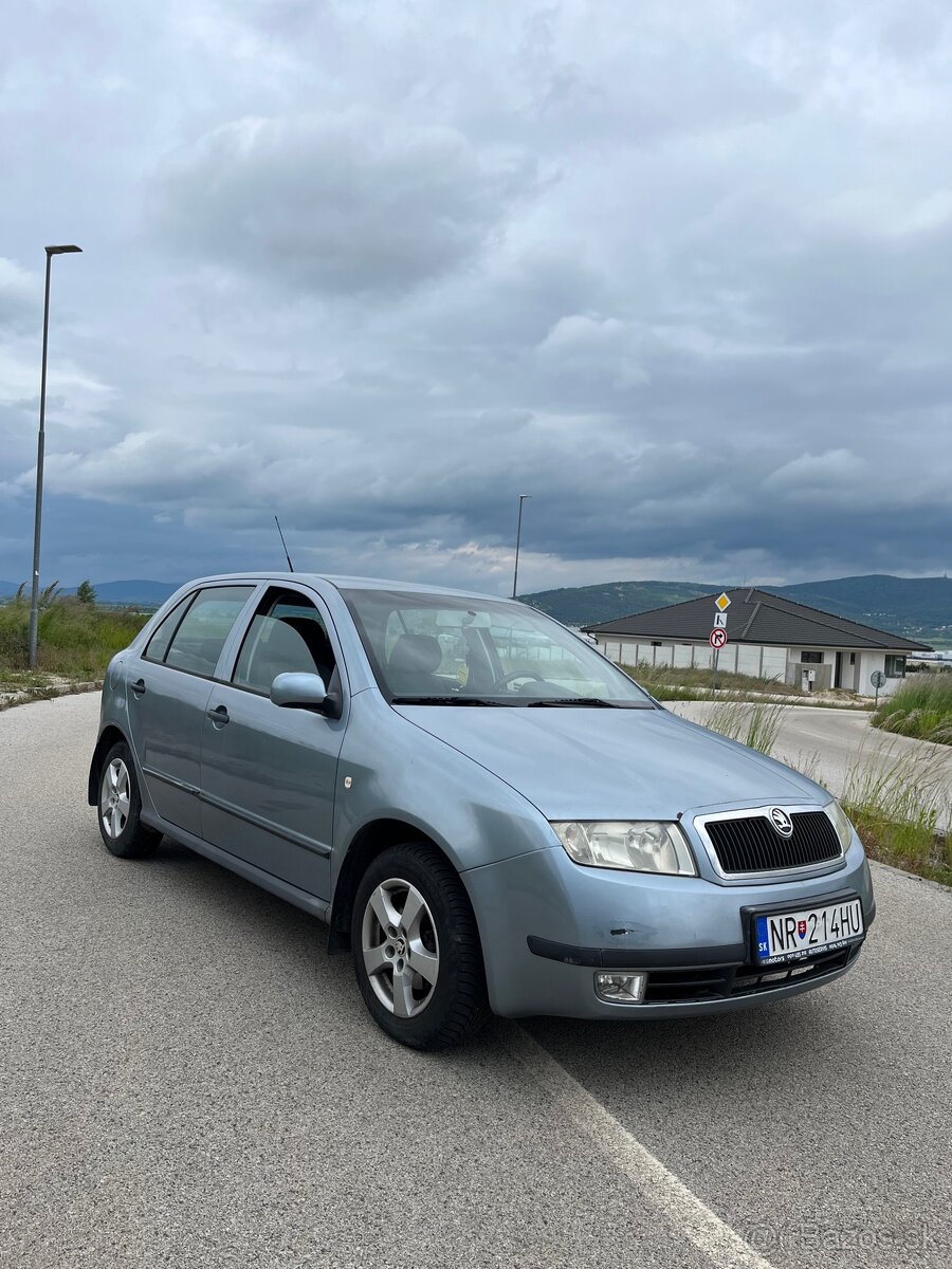 Fabia 1,2 htp 2003 klíma