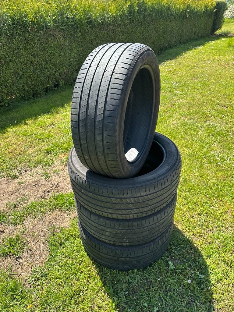 Michelin 255/45R20