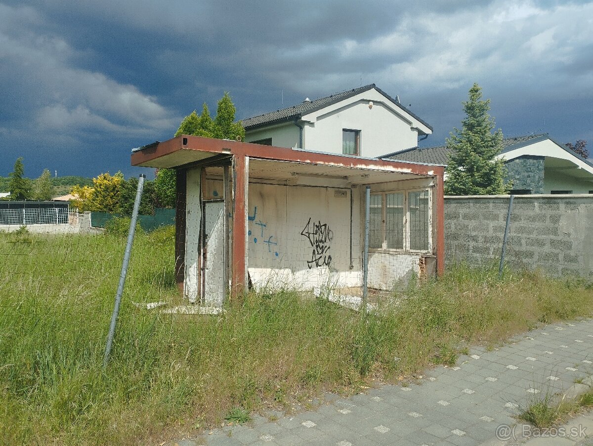 Darujem za odvoz konštrukciu UNIMOBUNKY