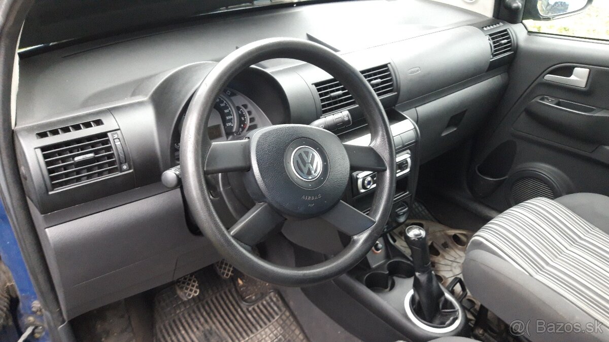 Volkswagen Fox 1,2 HTP 40kw - ABS