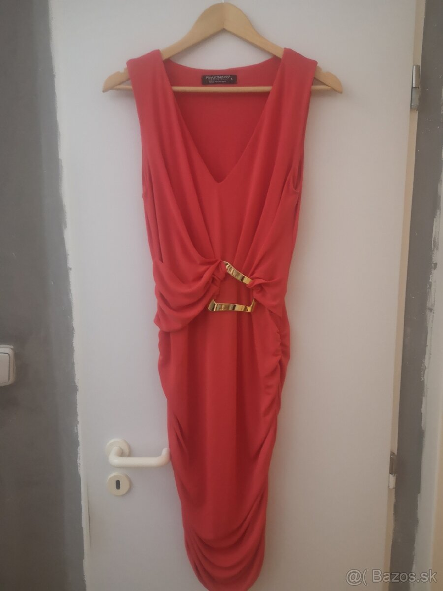 Spoločenské šaty značky Rinascimento