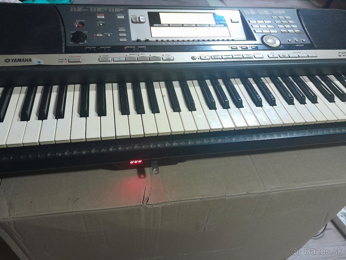 Yamaha psr 640