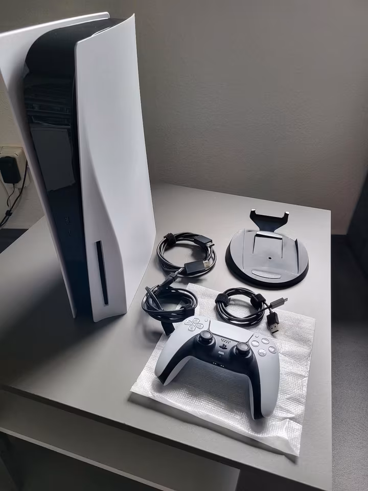 Playstation 5 - Verzia s mechanikou