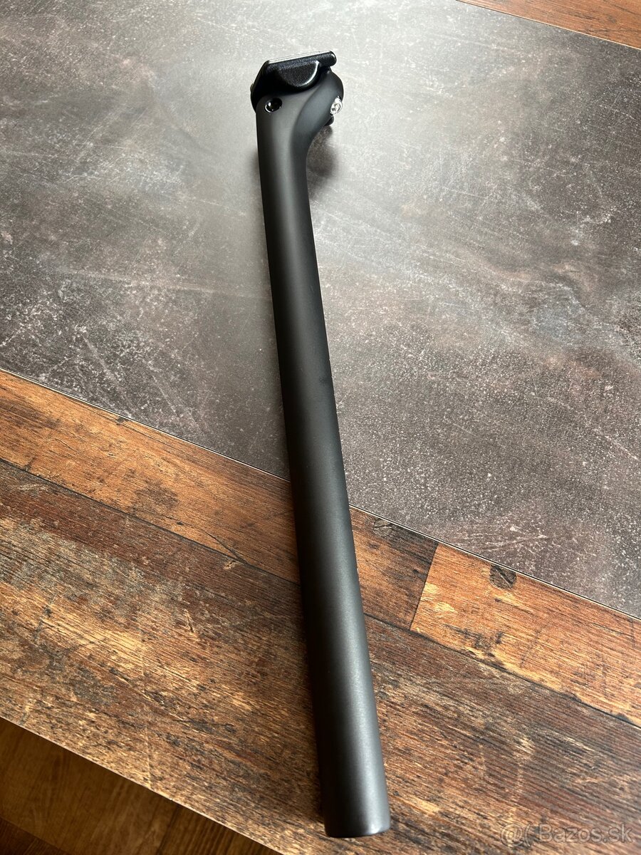 Karbonova sedlovka 27.2x400 tossek