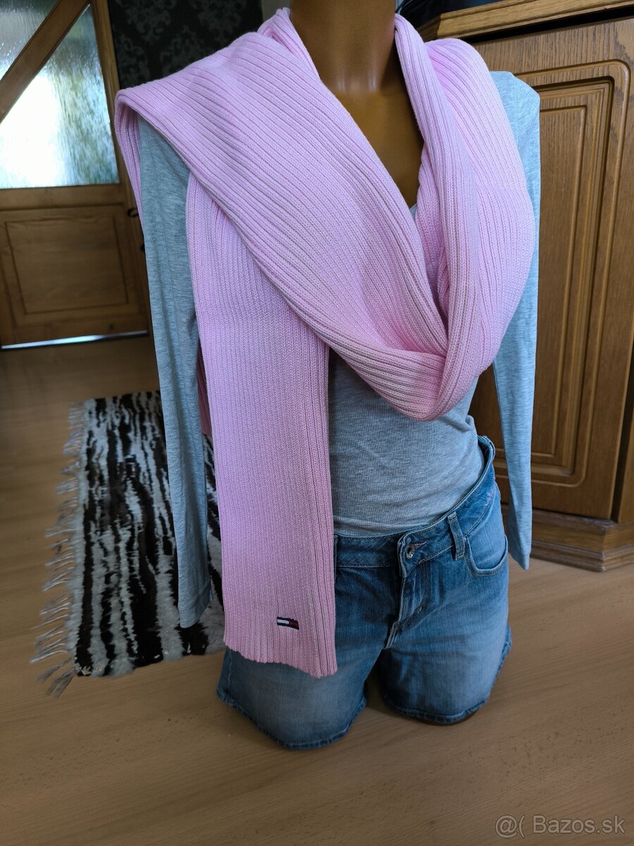 Dámsky šál Tommy Jeans - ružový