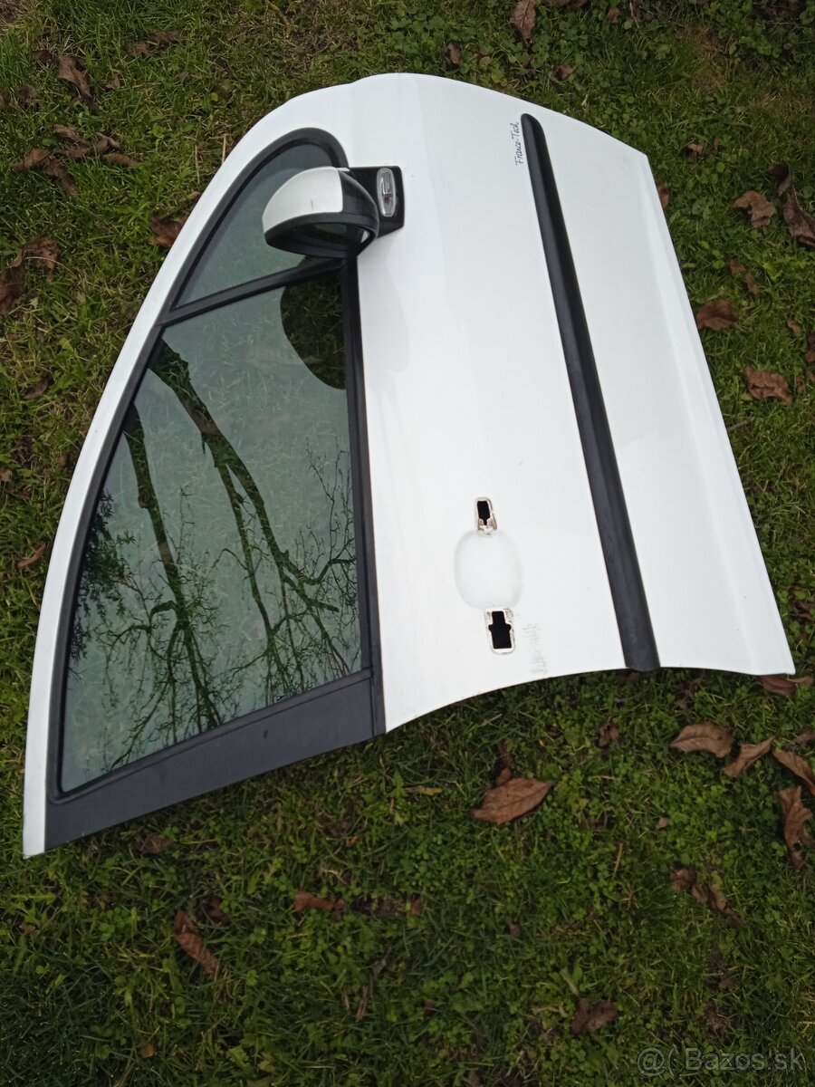 dvere, sklo, zamok peugeot 207 aj sw