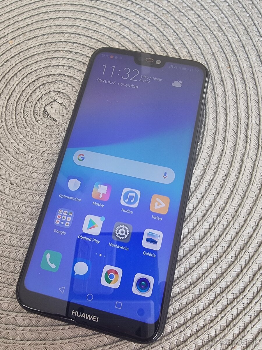 Krásny ako nový Huawei P20 Lite
