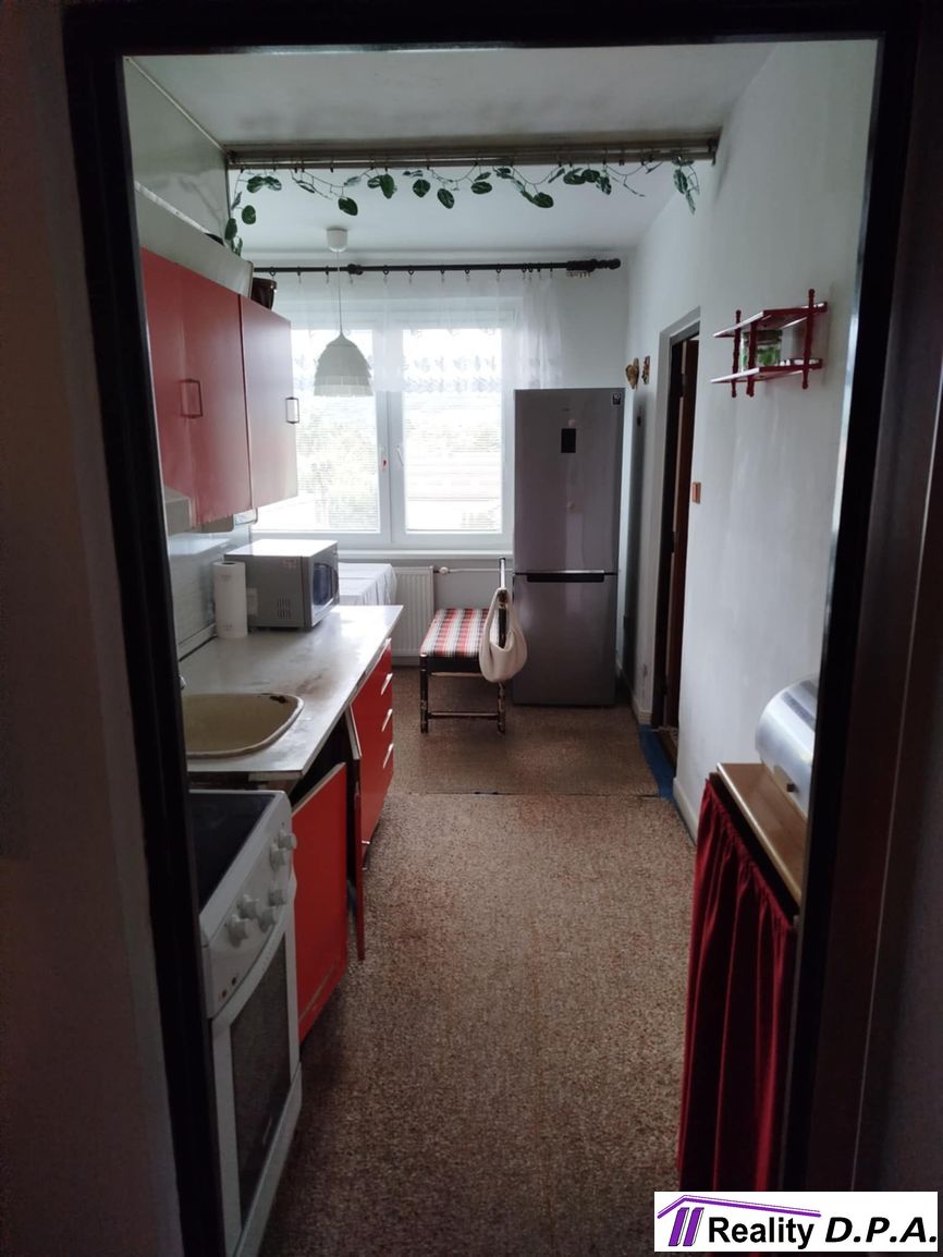 Rezervované-Na predaj - 2 izbový veľkometrážny byt 74 m2 Tur