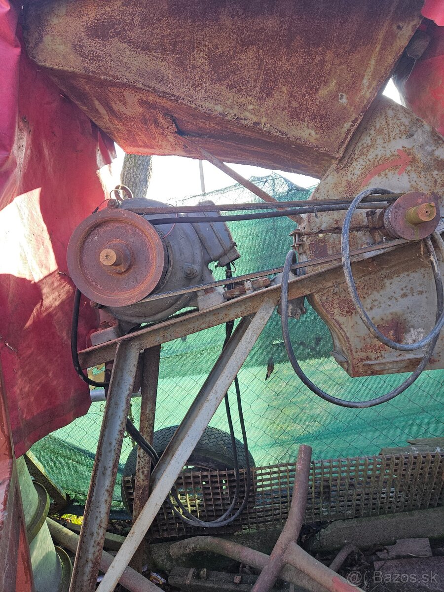 Predám kladivkový šrotovnik