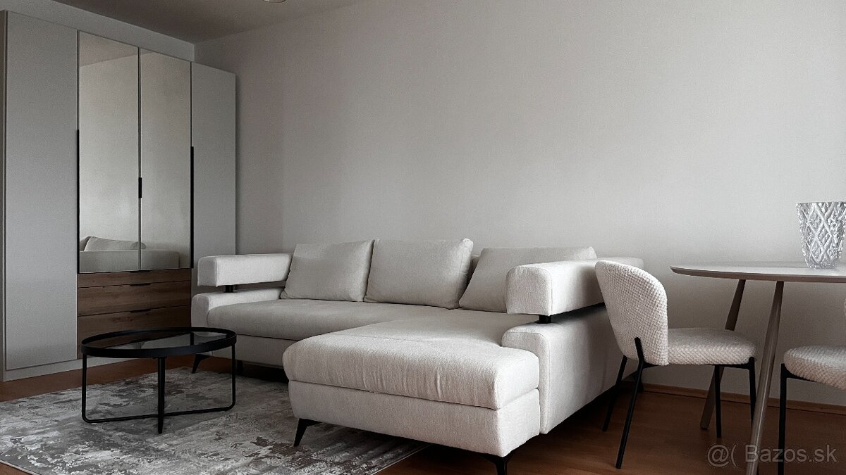 2i byt Petržalka Bratislava