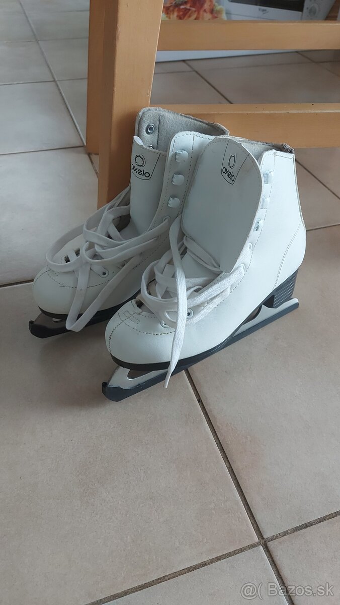 Dievčenské korčule na ľad v.34