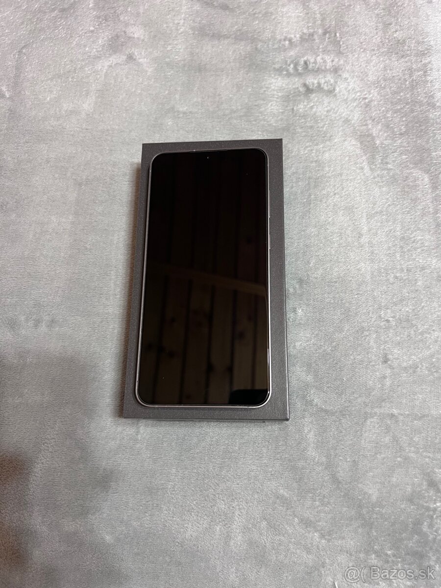 Samsung Galaxy S25 FE