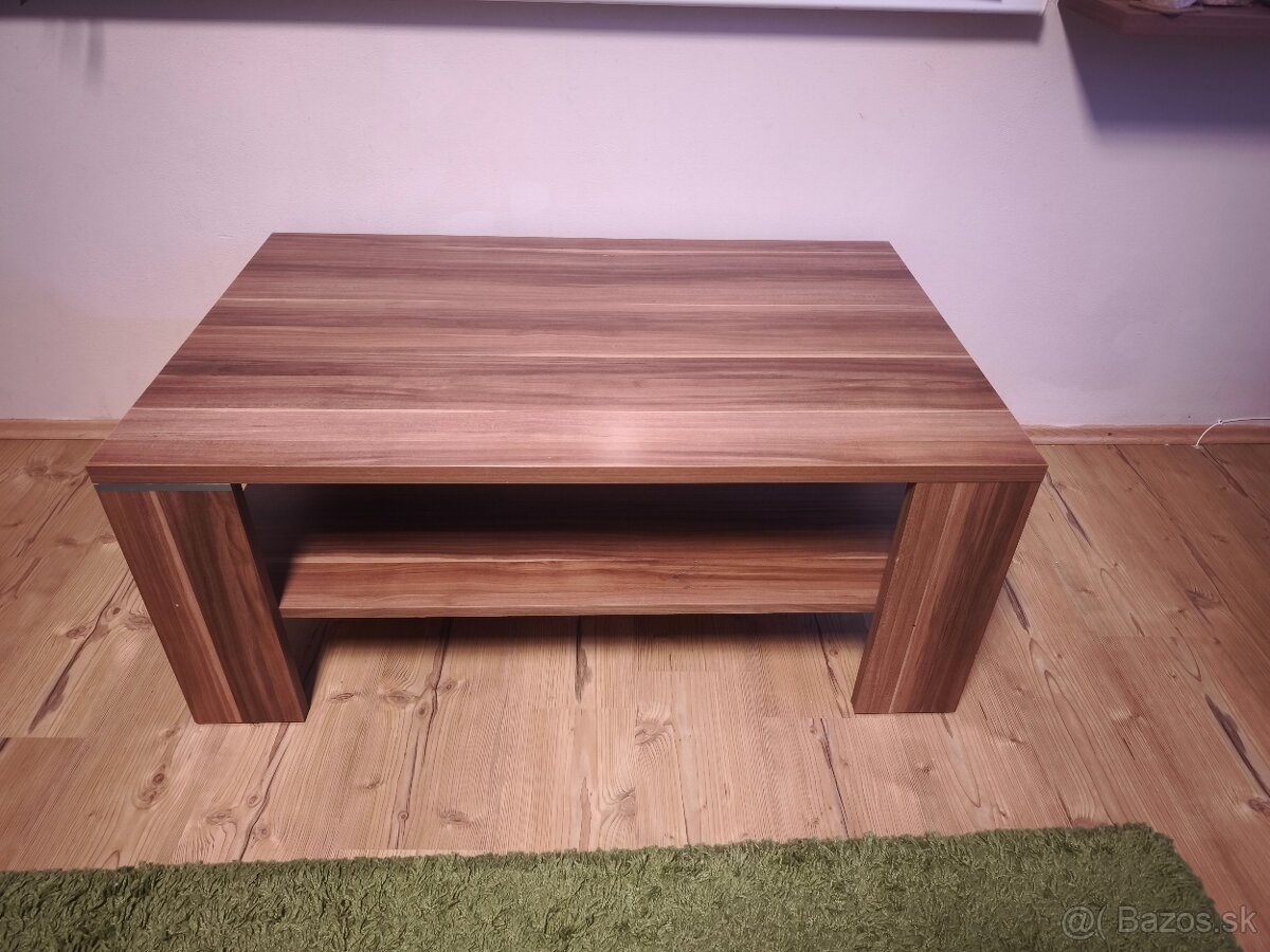 Konferenčný stolík