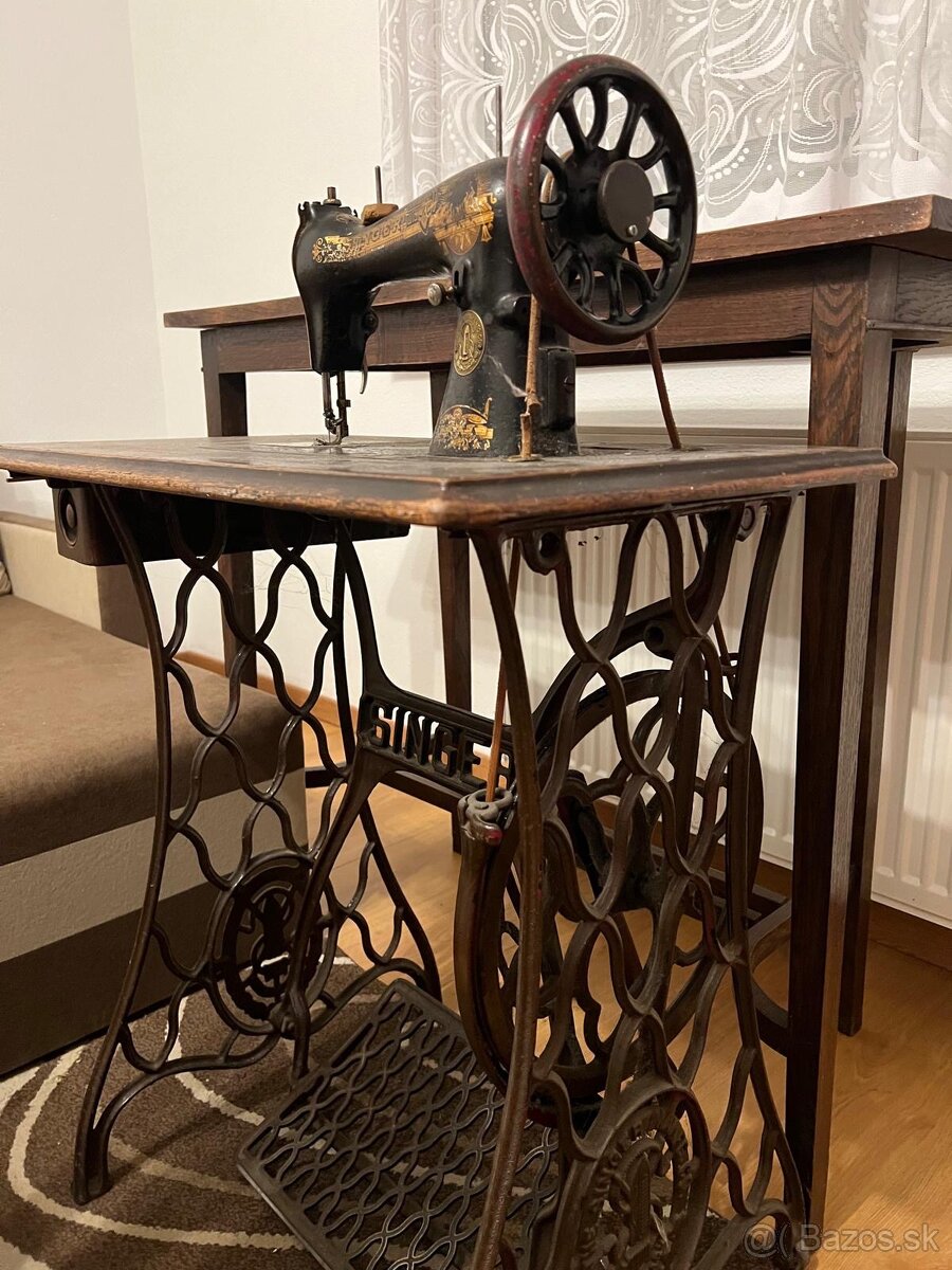Singer stroj funkcny rok 1905