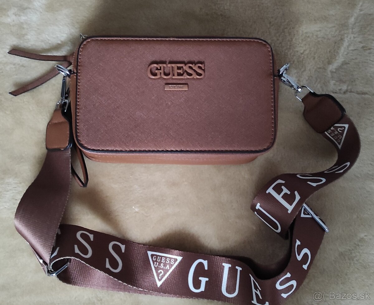 Kabelka Guess
