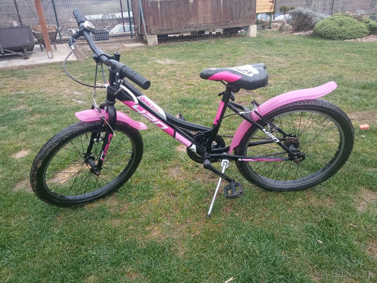 Dievčenský bicykel