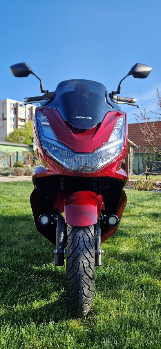 Honda PCX 125 - nova STK do 02.06.2030