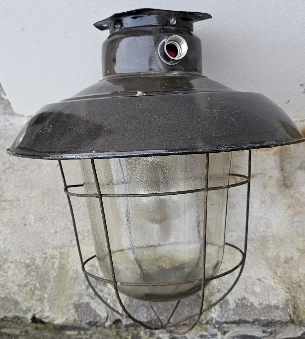 Priemyselna lampa typ 14 616 B