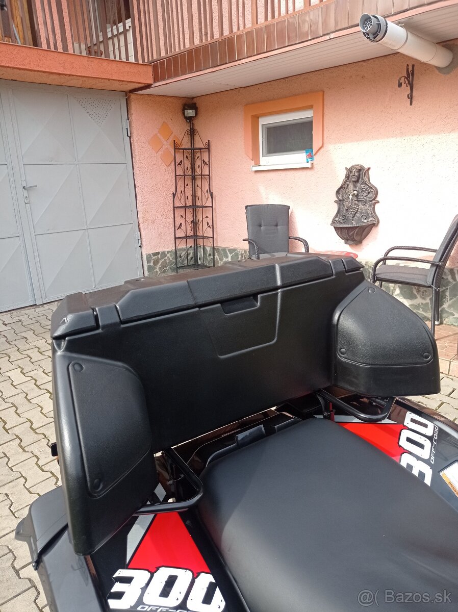 Zadný kufor