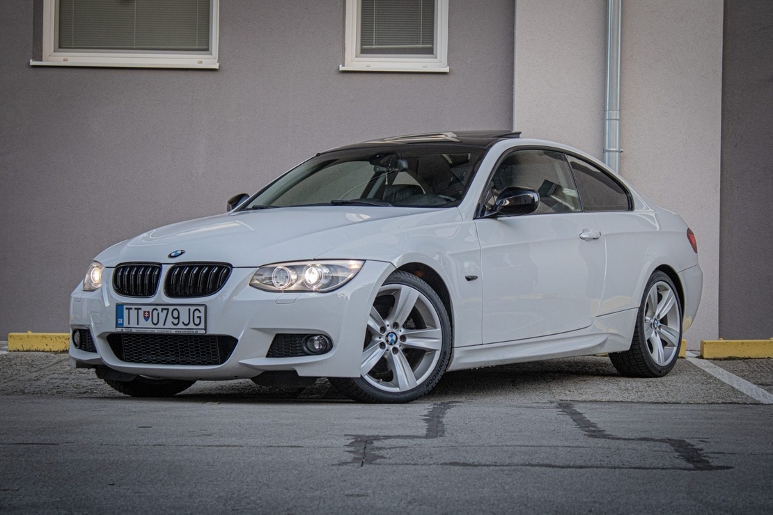 BMW Rad 3 Coupé E92 LCI 328iA 172KW A/T Alpinweiss
