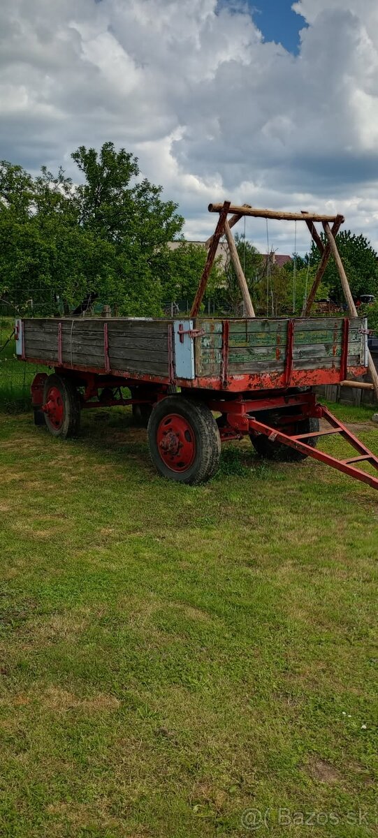 Vlečka za traktor 7t
