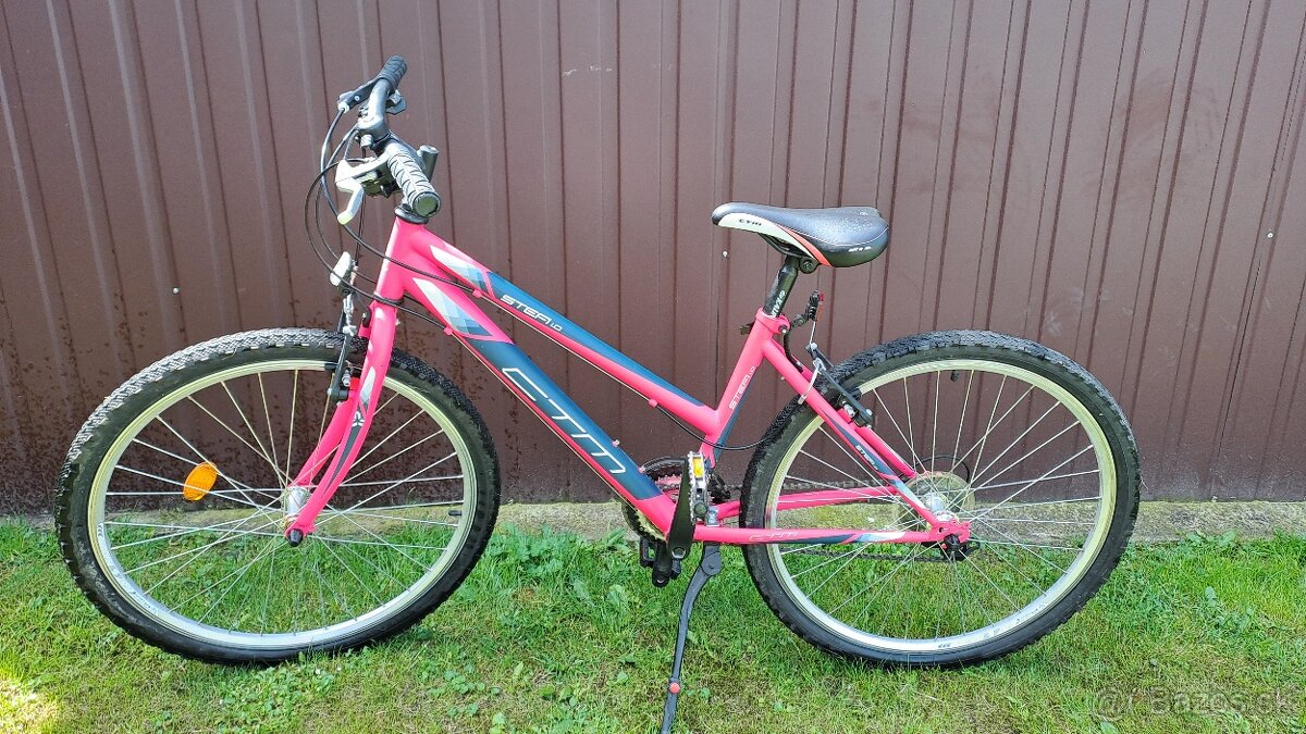 Dievčenský bicykel