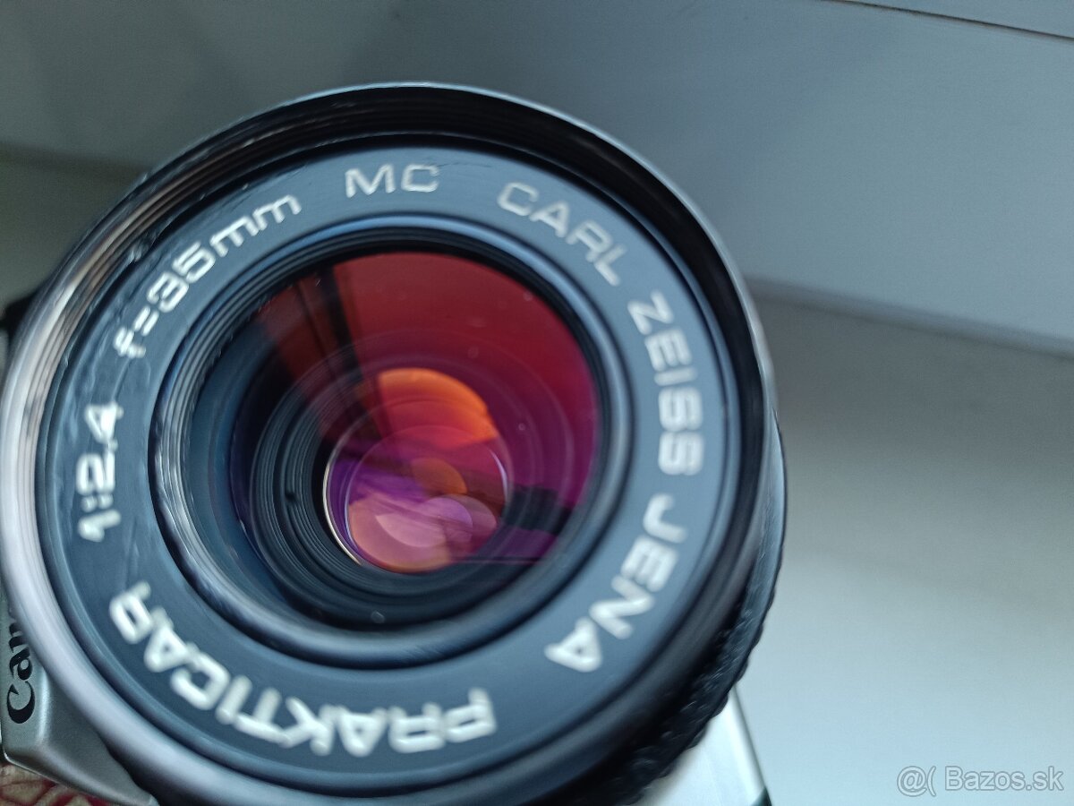 Flektogon - Carl Zeiss Jena f 2,4 / 35 pre Canon