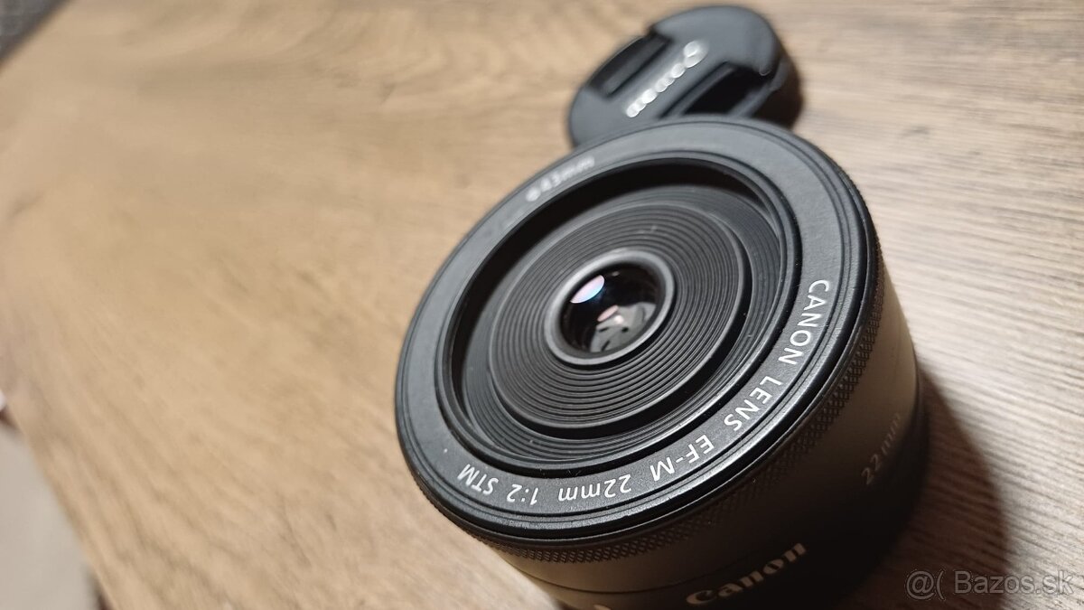 Canon EF-M 22mm/f2