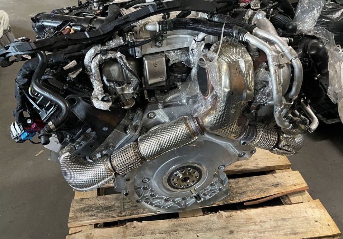 VW TOUAREG CR7 3.0TDI 286 HP KOMPLETNÝ MOTOR