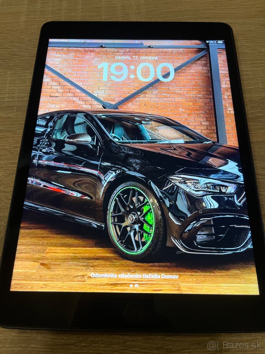 Apple iPad 9. gen 64GB Wi-Fi + Apple Pencil + obal + sklo