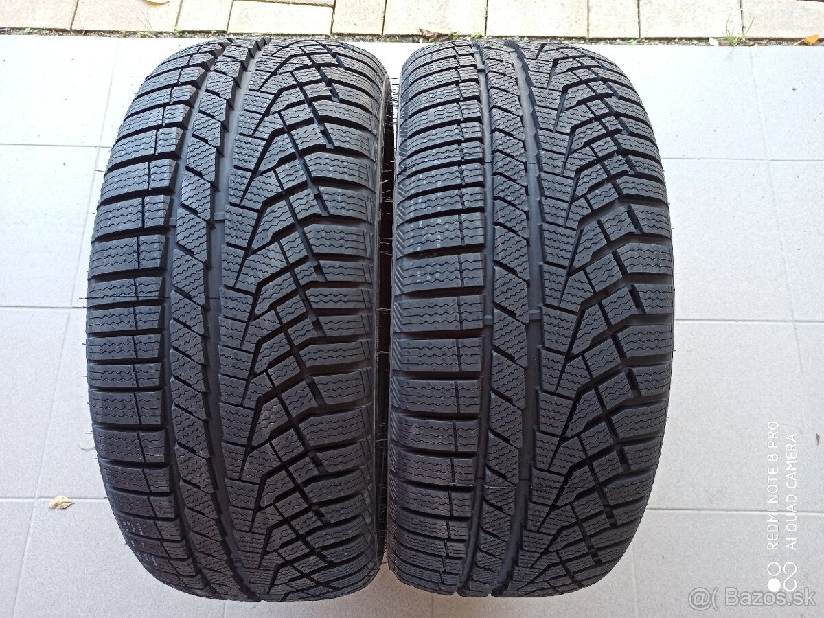 zimne pneu 215/45 R16