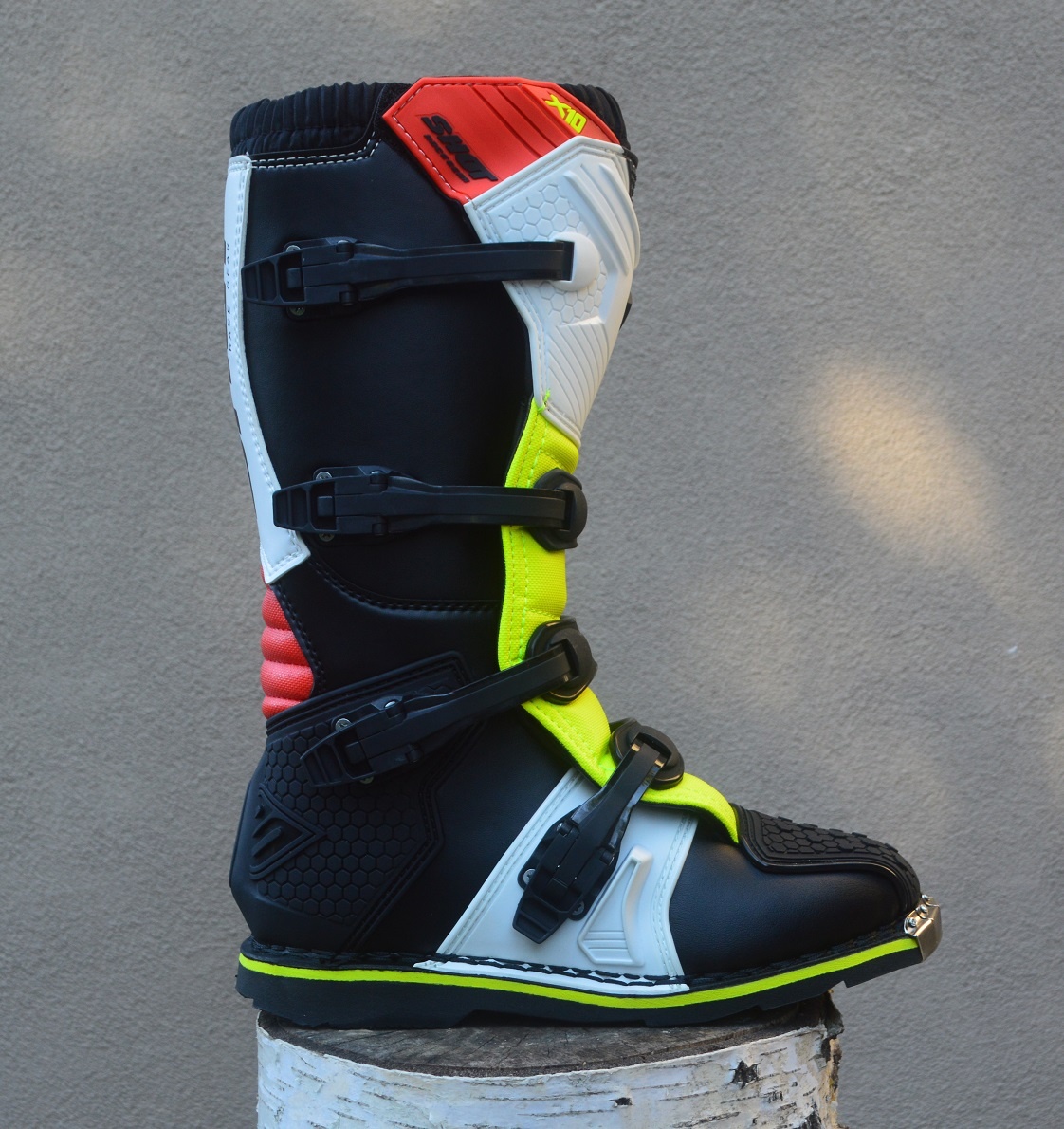 Topánky čižmy SHOT biele žlté čierne červené